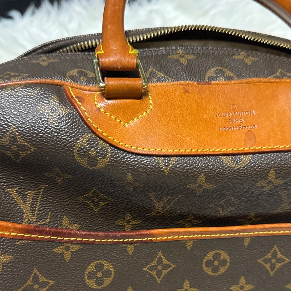 Authentic Louis Vuitton Dark Brown Monogram Briefcase - Picture 2 of 11
